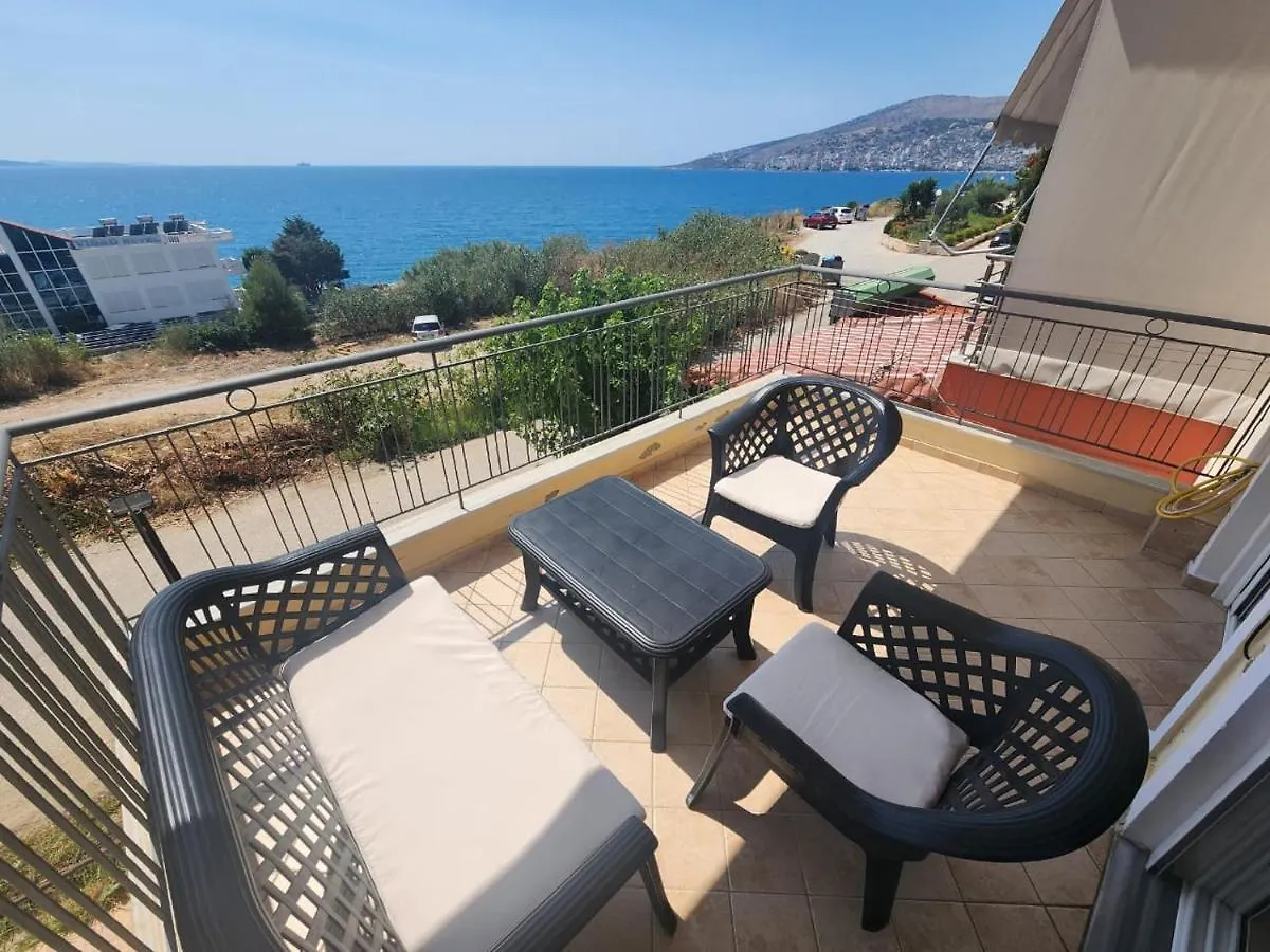 Internacional Sea View Apartment Sarandë アルバニア