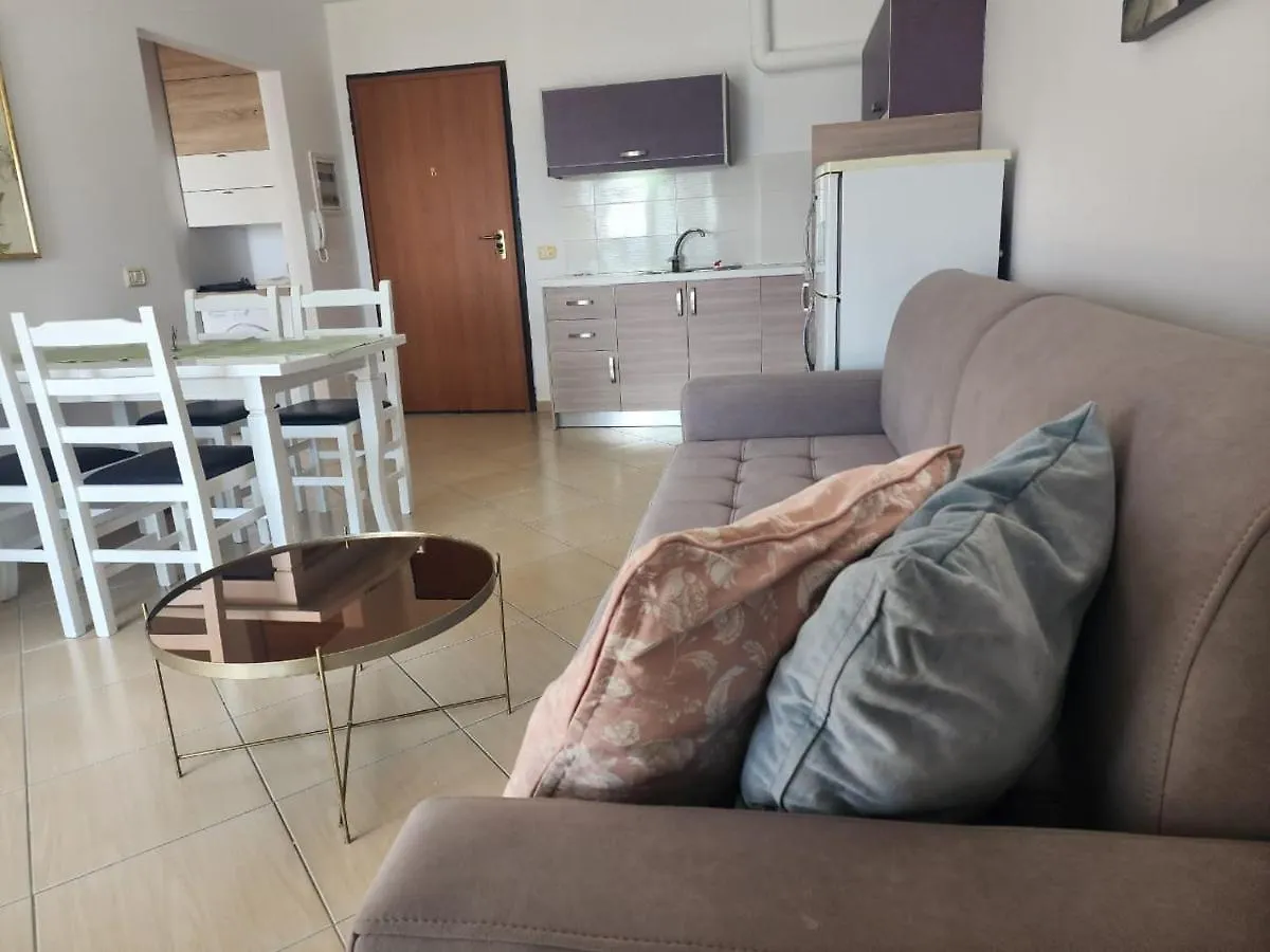 Internacional Sea View Apartment Sarandë