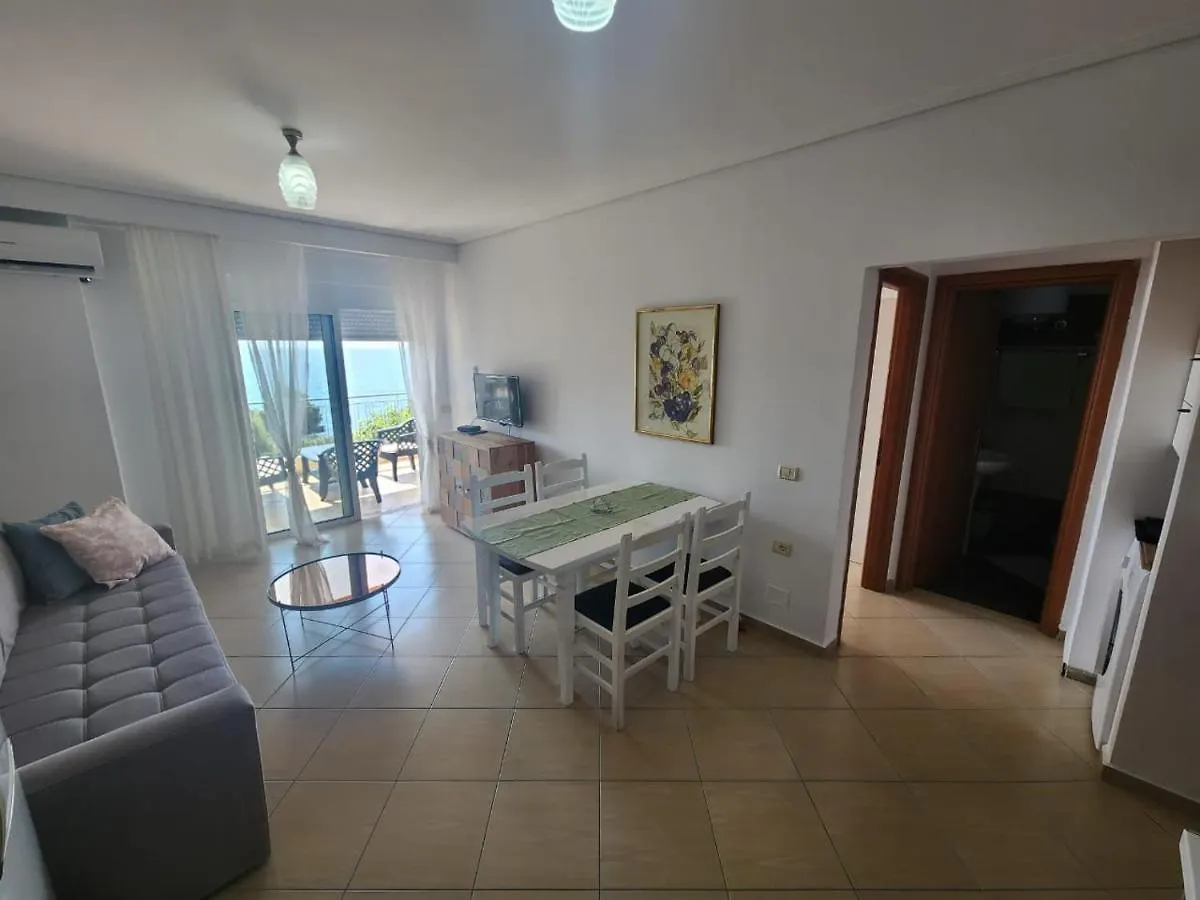 Internacional Sea View Apartment Sarandë アルバニア